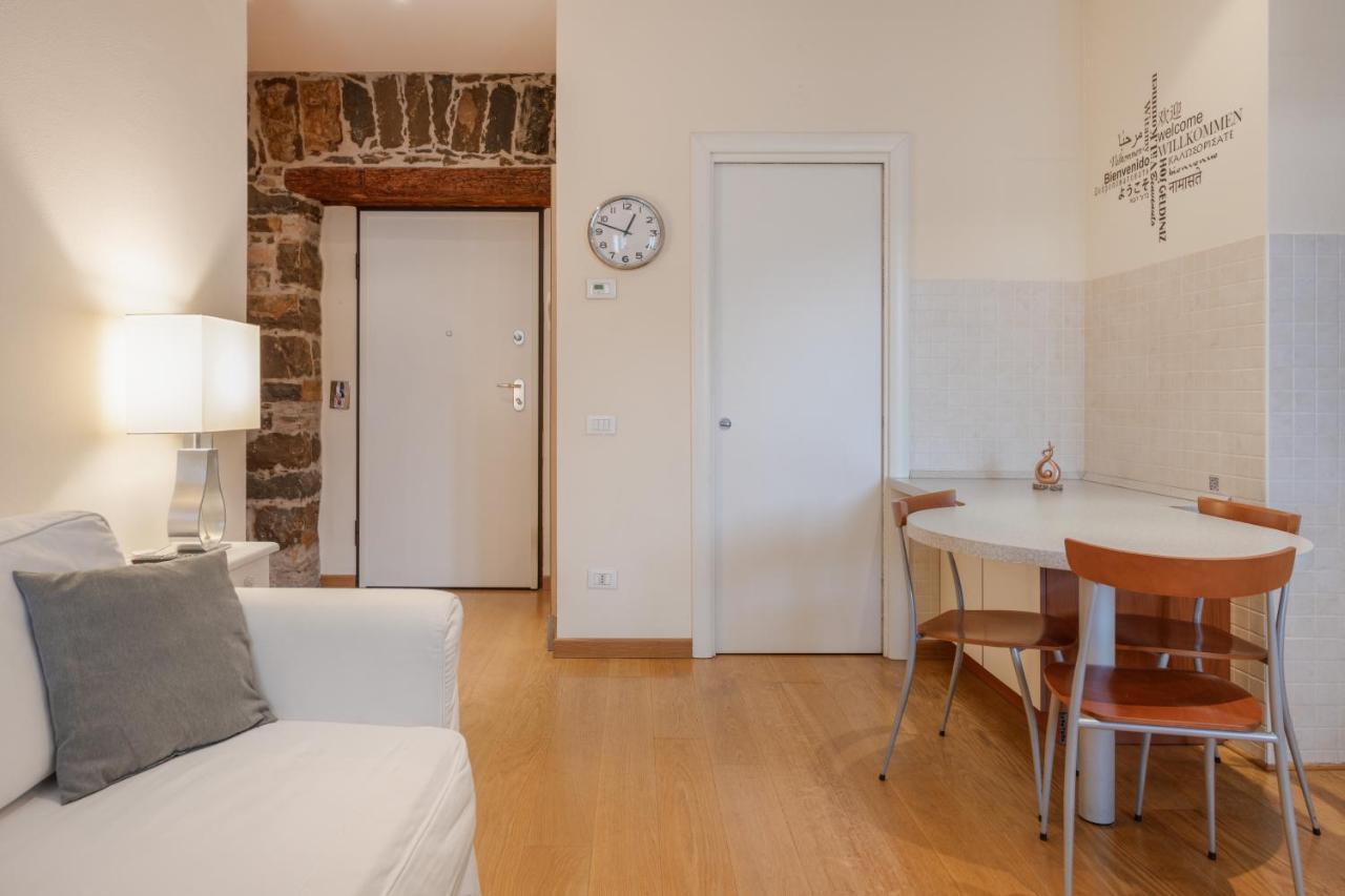 Rifugio Joyce, Comfort A Trieste Con Parcheggio Luaran gambar